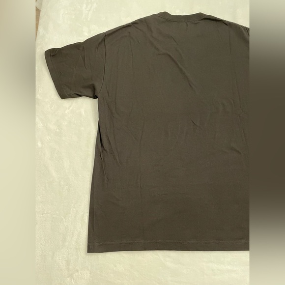 AC⚡️DC EMBROIDERED LOGO OFFICIALLY LICENSED  T-SHIRT MENS XL (NEW WITHOUT TAGS) - Picture 6 of 10